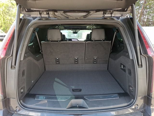 2022 Cadillac Escalade ESV Premium