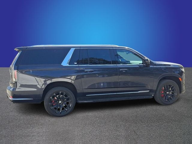 2022 Cadillac Escalade ESV Premium