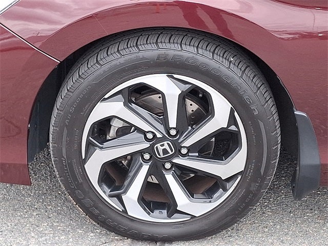 2016 Honda Accord EX-L w/Navigation and Honda Sensing