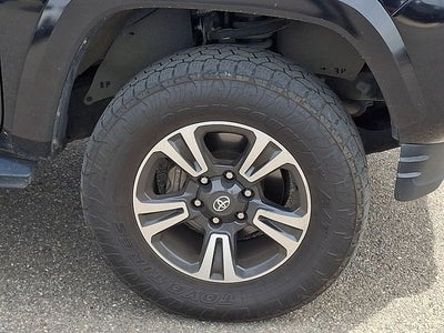 2021 Toyota Tacoma SR5 V6