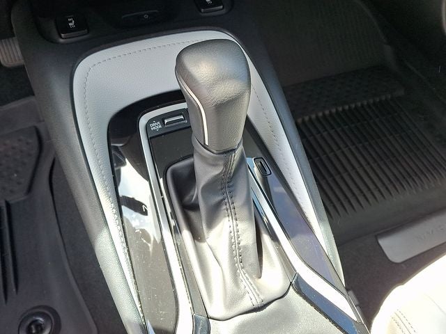 2025 Toyota Corolla Hatchback XSE