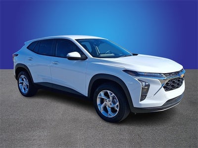 2025 Chevrolet Trax LS