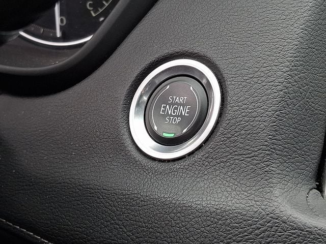 2023 Cadillac XT4 AWD Premium Luxury