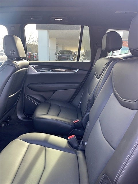 2025 Cadillac XT6 AWD Sport