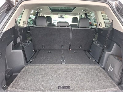 2022 Volkswagen Atlas 3.6L V6 SEL R-Line Black