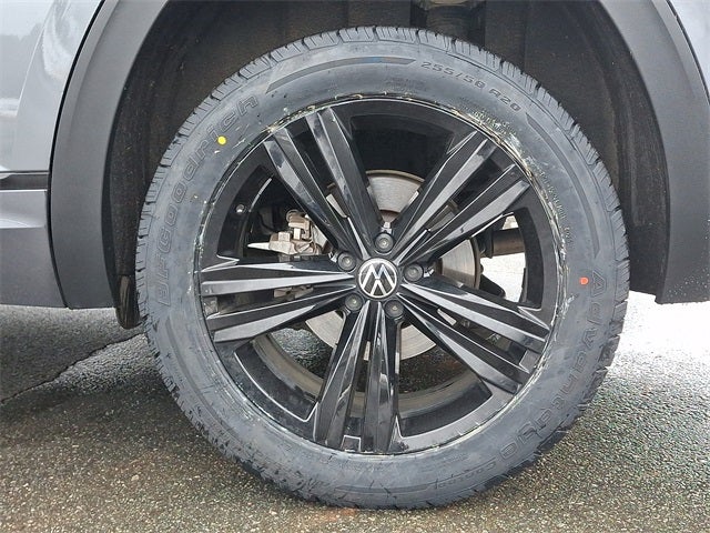 2022 Volkswagen Atlas 3.6L V6 SEL R-Line Black