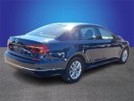 2018 Volkswagen Passat 2.0T R-Line
