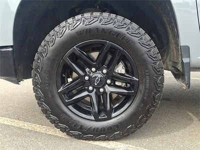 2025 Chevrolet Silverado 1500 Custom Trail Boss