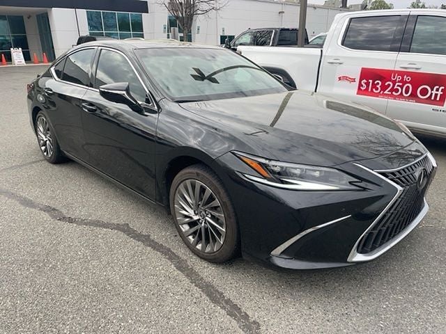 2024 Lexus ES 300h ES 300h Ultra Luxury