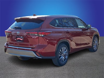 2021 Toyota Highlander Platinum