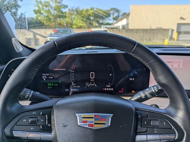 2024 Cadillac XT4 Luxury