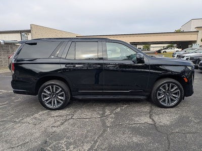 2024 Cadillac Escalade Sport