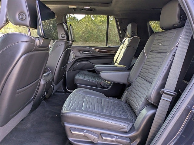 2023 Cadillac Escalade Sport Platinum