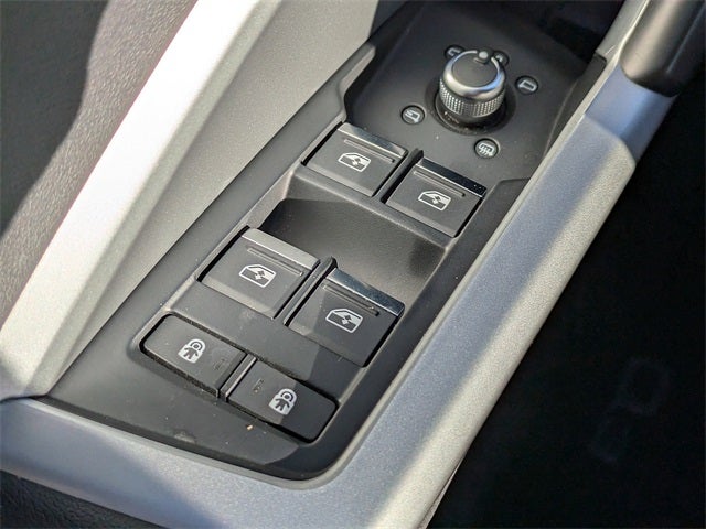 2019 Audi Q3 2.0T Prestige S line quattro