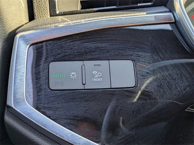 2019 Audi Q3 2.0T Prestige S line quattro