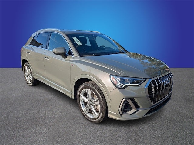 2019 Audi Q3 2.0T Prestige S line quattro