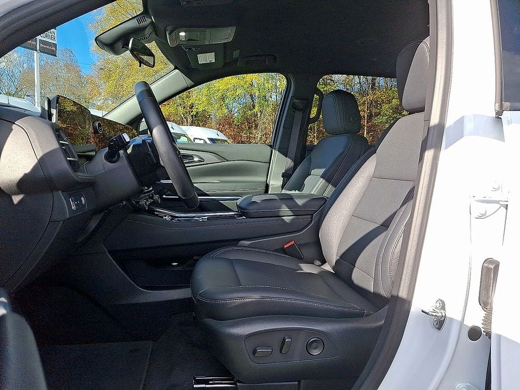 2025 Chevrolet Traverse LT 1LT