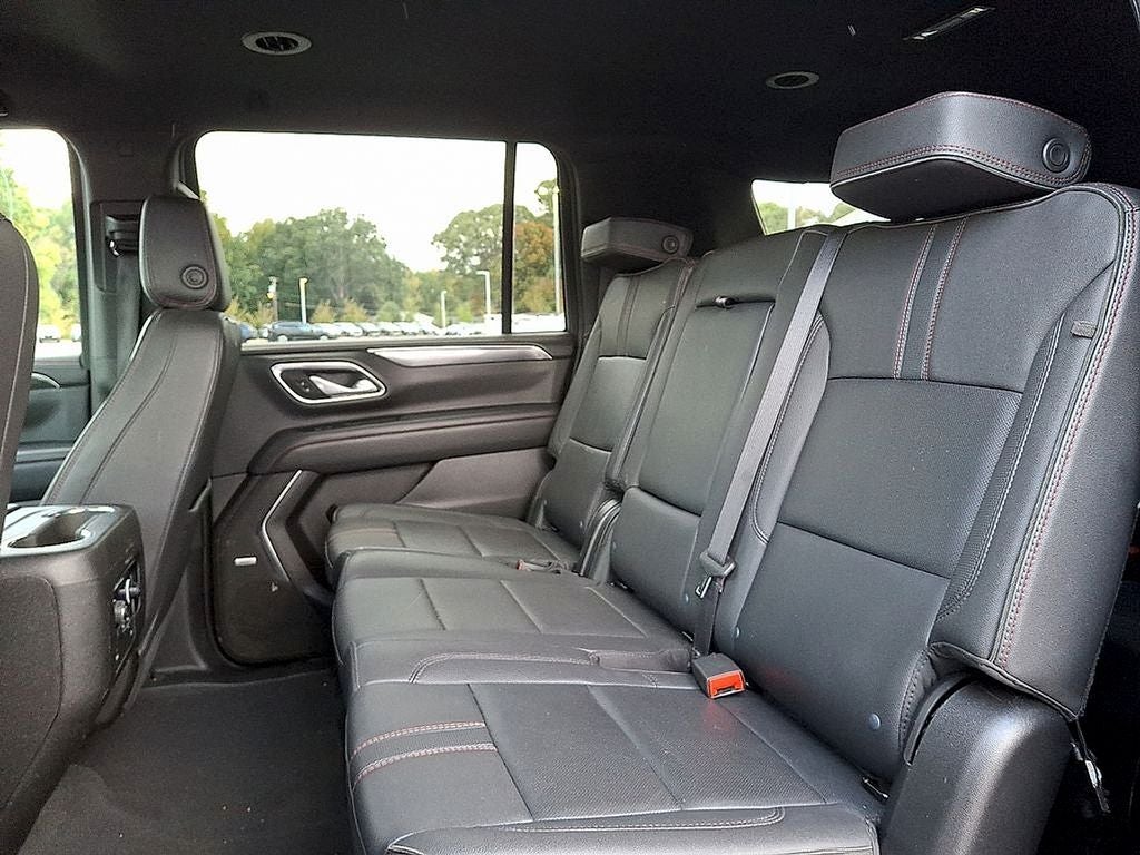 2024 Chevrolet Suburban RST