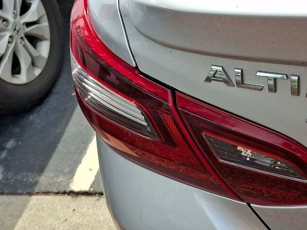 2017 Nissan Altima 2.5 SR