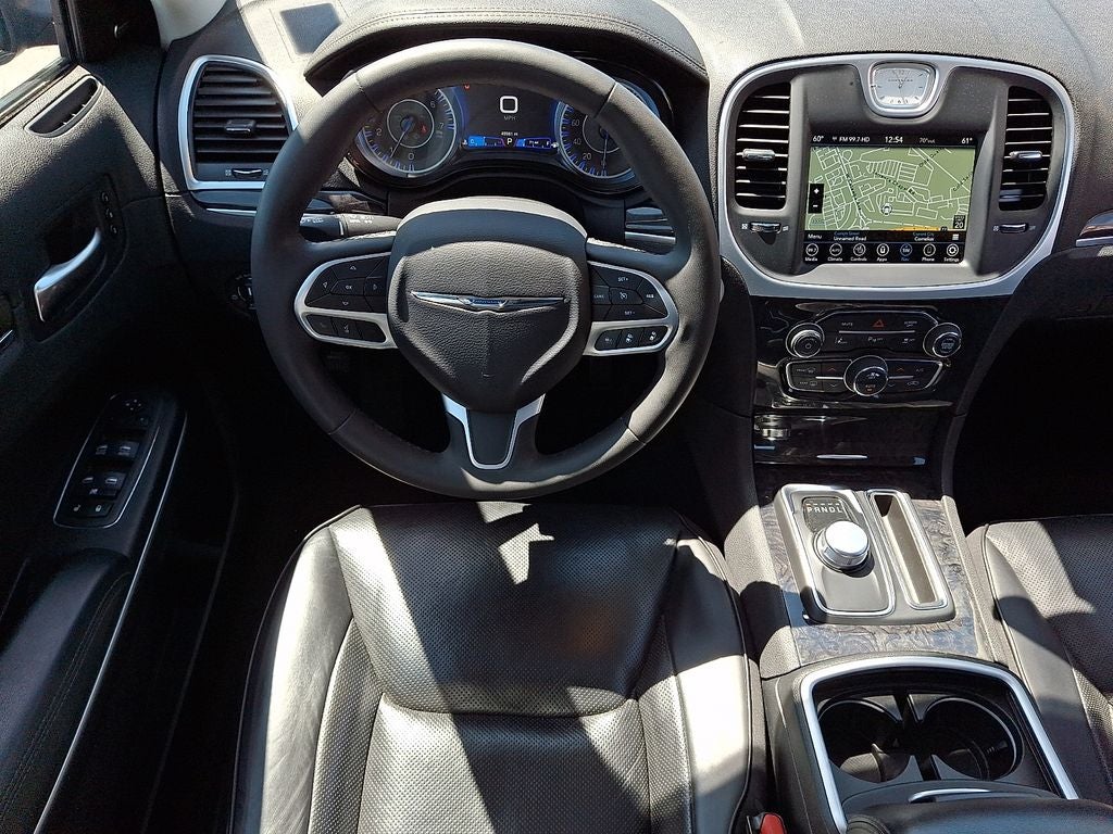 2023 Chrysler 300 Touring