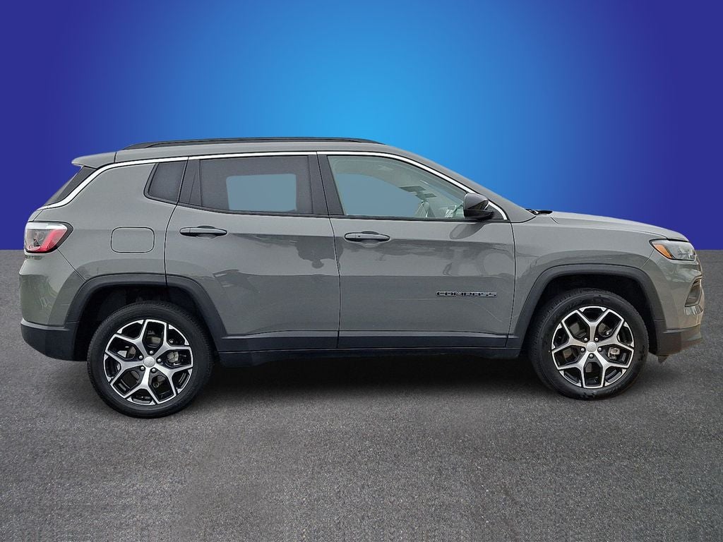2024 Jeep Compass Latitude
