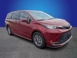 2023 Toyota Sienna XLE 7 Passenger