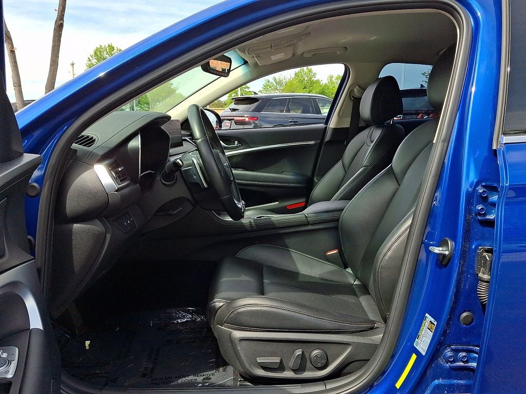 2022 Genesis G70 2.0T