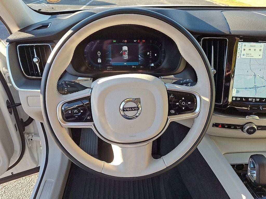 2025 Volvo XC60 B5 Core