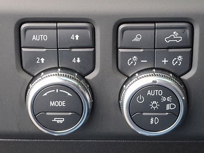 2024 GMC Sierra 2500HD 4WD Crew Cab Standard Bed AT4