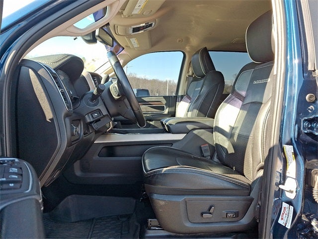 2022 RAM 2500 Laramie Crew Cab 4x4 6'4' Box