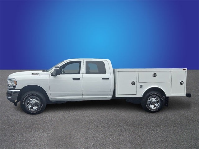 2023 RAM 2500 Tradesman Crew Cab 4x4 8' Box