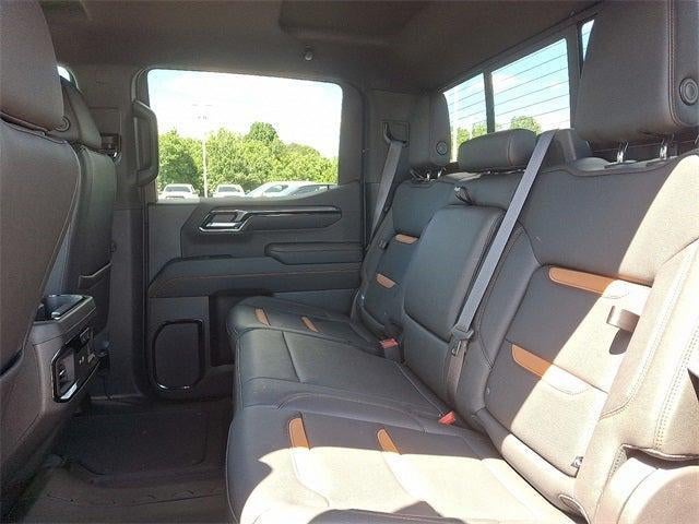 2022 GMC Sierra 1500 4WD Crew Cab Short Box AT4